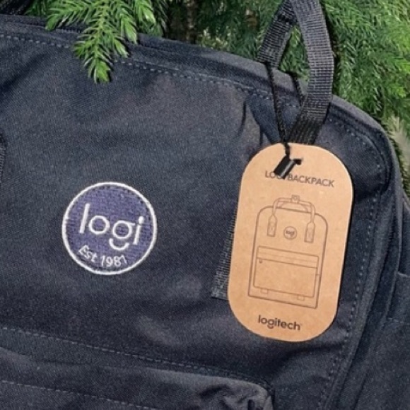 Logi Backpack - Picture 3 of 14